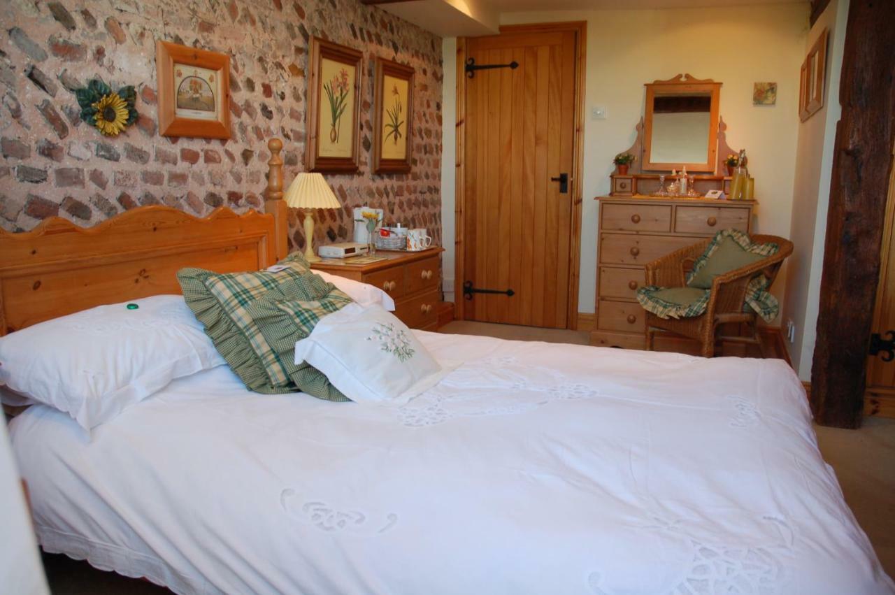 Hurstpierpoint Clayton Wickham Farmhouse מראה חיצוני תמונה