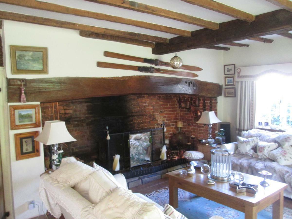 Hurstpierpoint Clayton Wickham Farmhouse מראה חיצוני תמונה